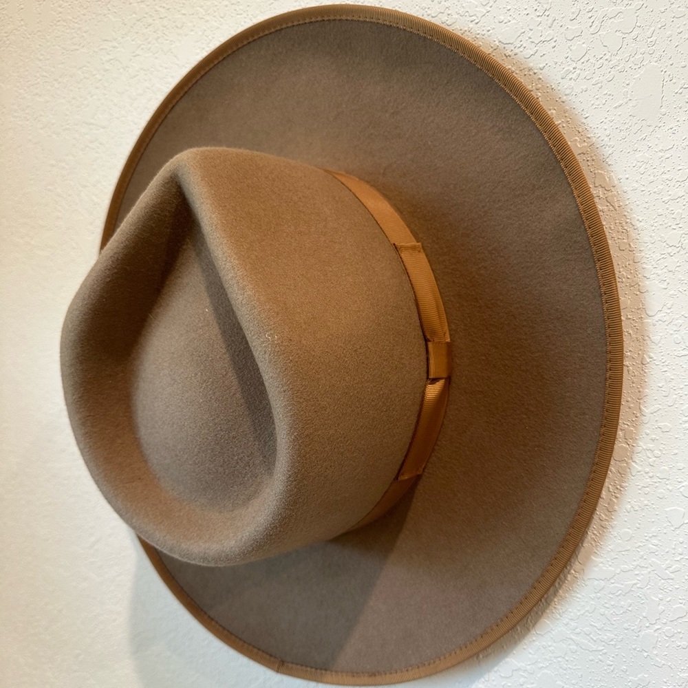 Gigi Pip ‘Monroe Rancher’